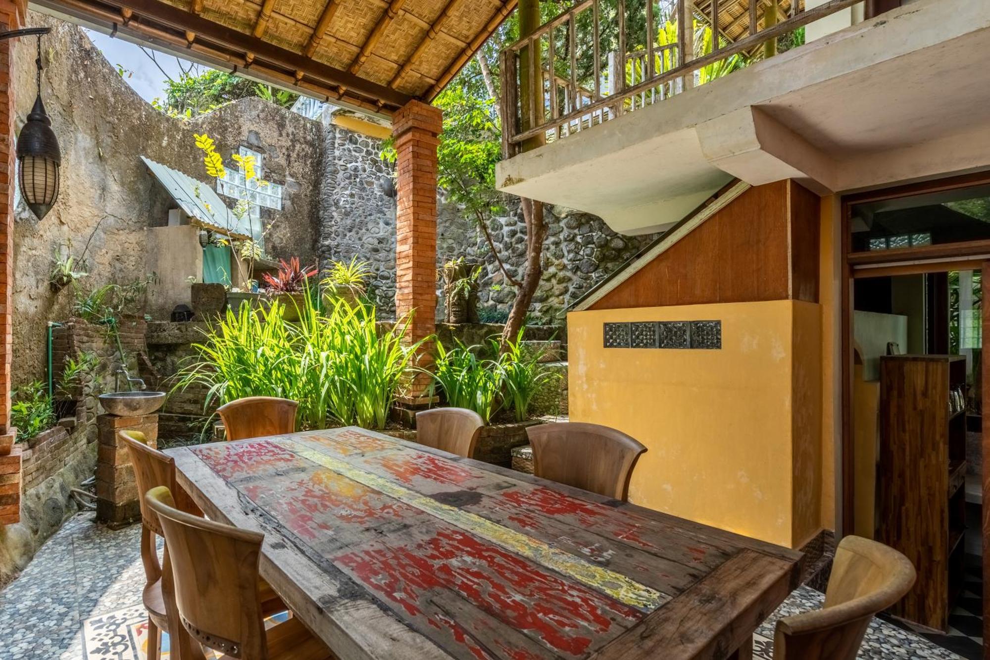 Tirta Asri Ubud Villa Δωμάτιο φωτογραφία